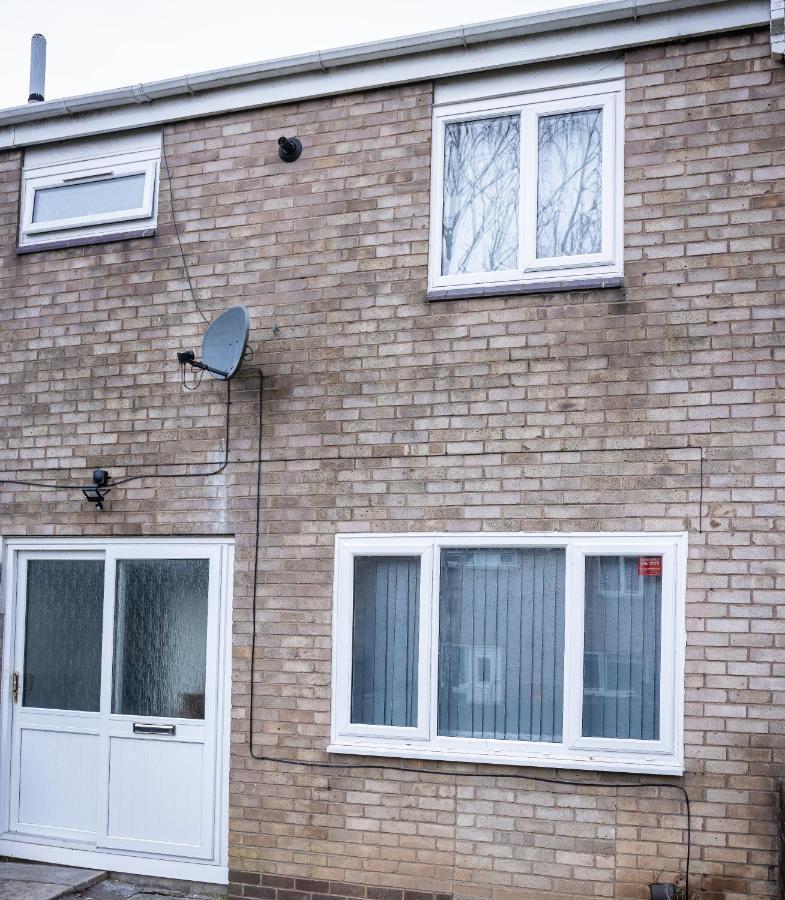 Lush Lodge -Home Away In Telford, For Contractors, Families, Group Of Friends, Long Term Stays Exterior foto